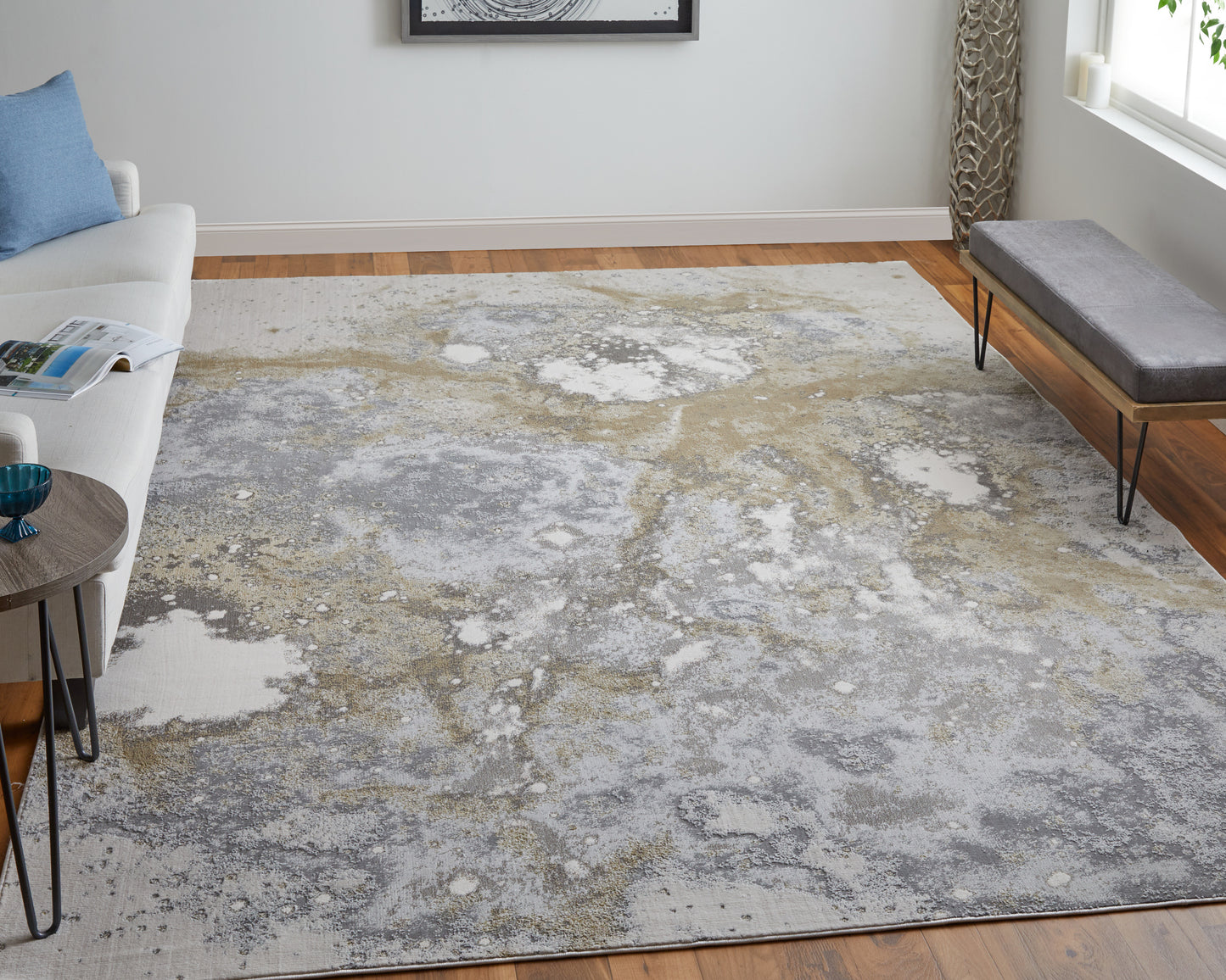 Astra Transitional/Industrial/Casual Gray/Gold/Ivory Accent Rug