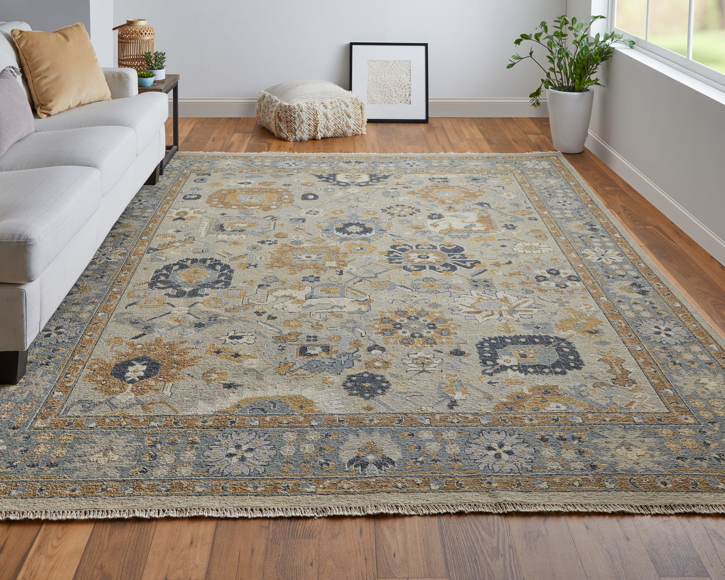 Corbitt Traditional/Classic Blue/Brown/Gray Accent Rug