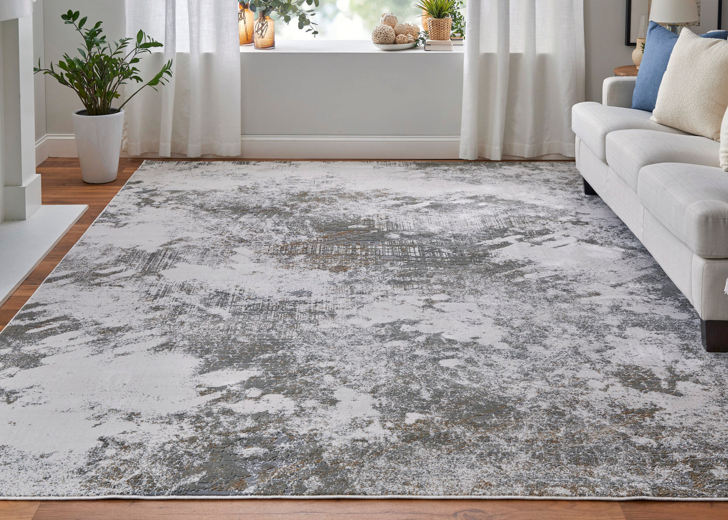 Waldor Modern/Bohemian & Eclectic/Industrial Gray/Silver/Taupe Runner  Feizy Rugs Small Parcel,Feizy Rugs,Waldor,Gray/Silver/Taupe,2'10" x 7'10",Runner,Polypropylene/Polyester,Modern/Bohemian & Eclectic/Industrial,Turkey