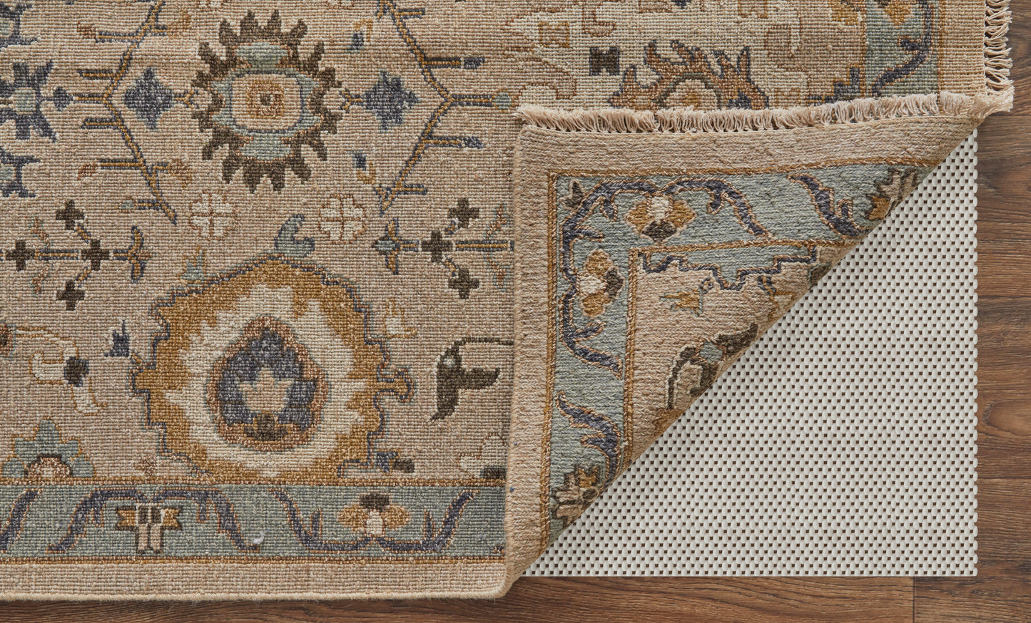 Corbitt Traditional/Classic Tan/Blue/Gold Accent Rug