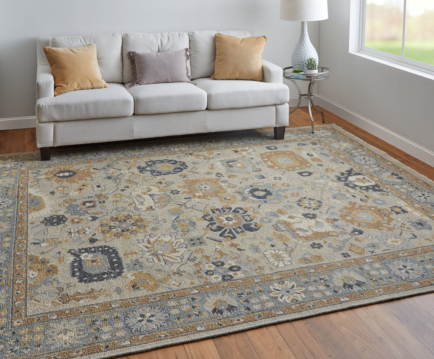 Corbitt Traditional/Classic Blue/Brown/Gray Accent Rug