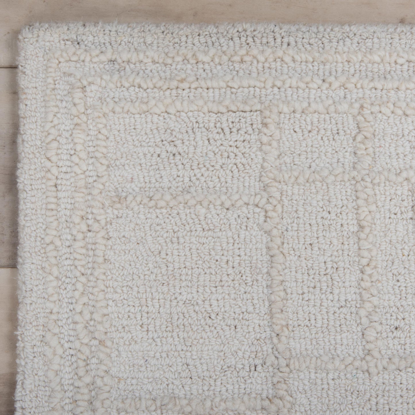 Lofton A07216 Ivory Hand Tufted Rug - Rizzy