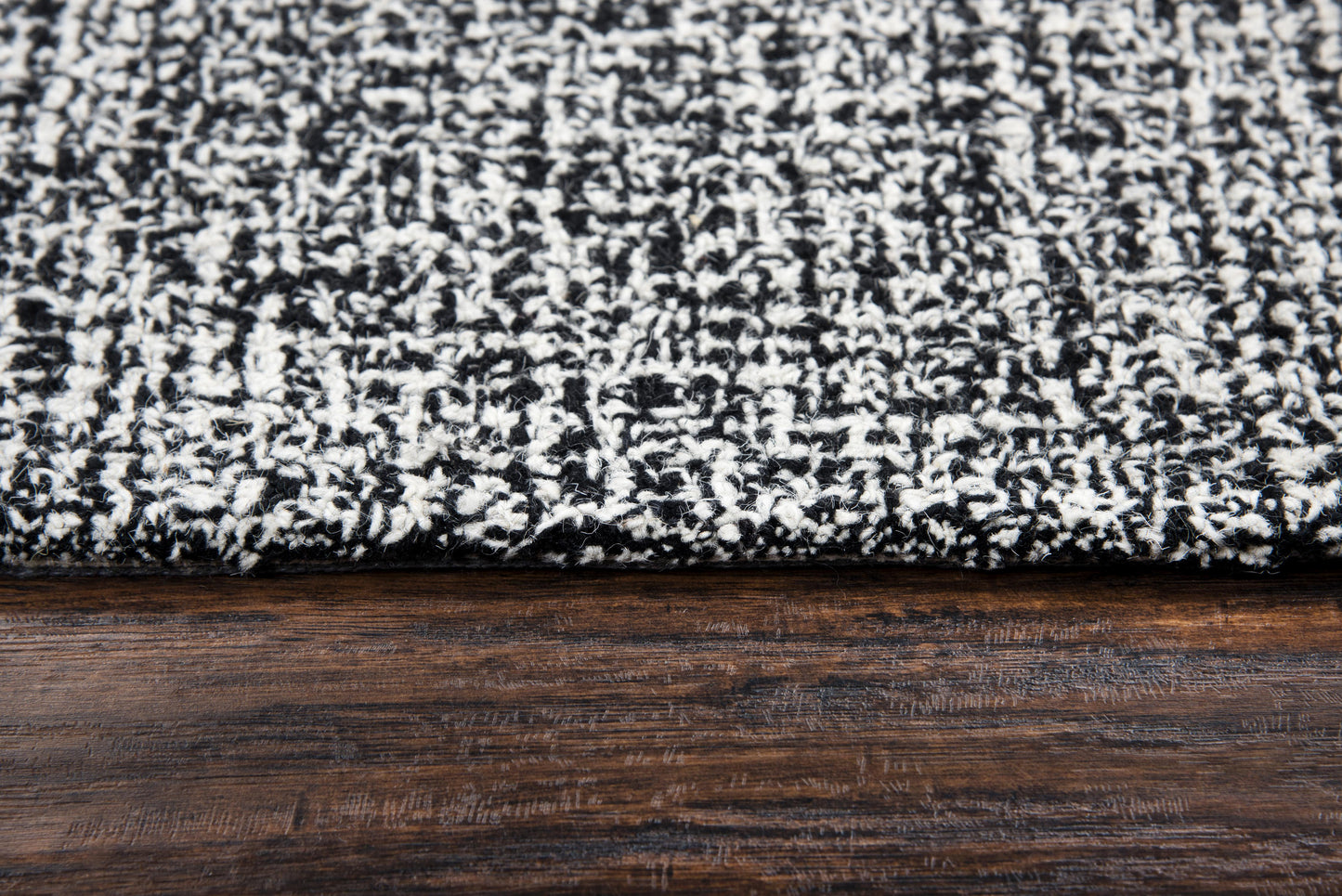 Brindleton BR223B Black/White Hand Tufted Rug - Rizzy