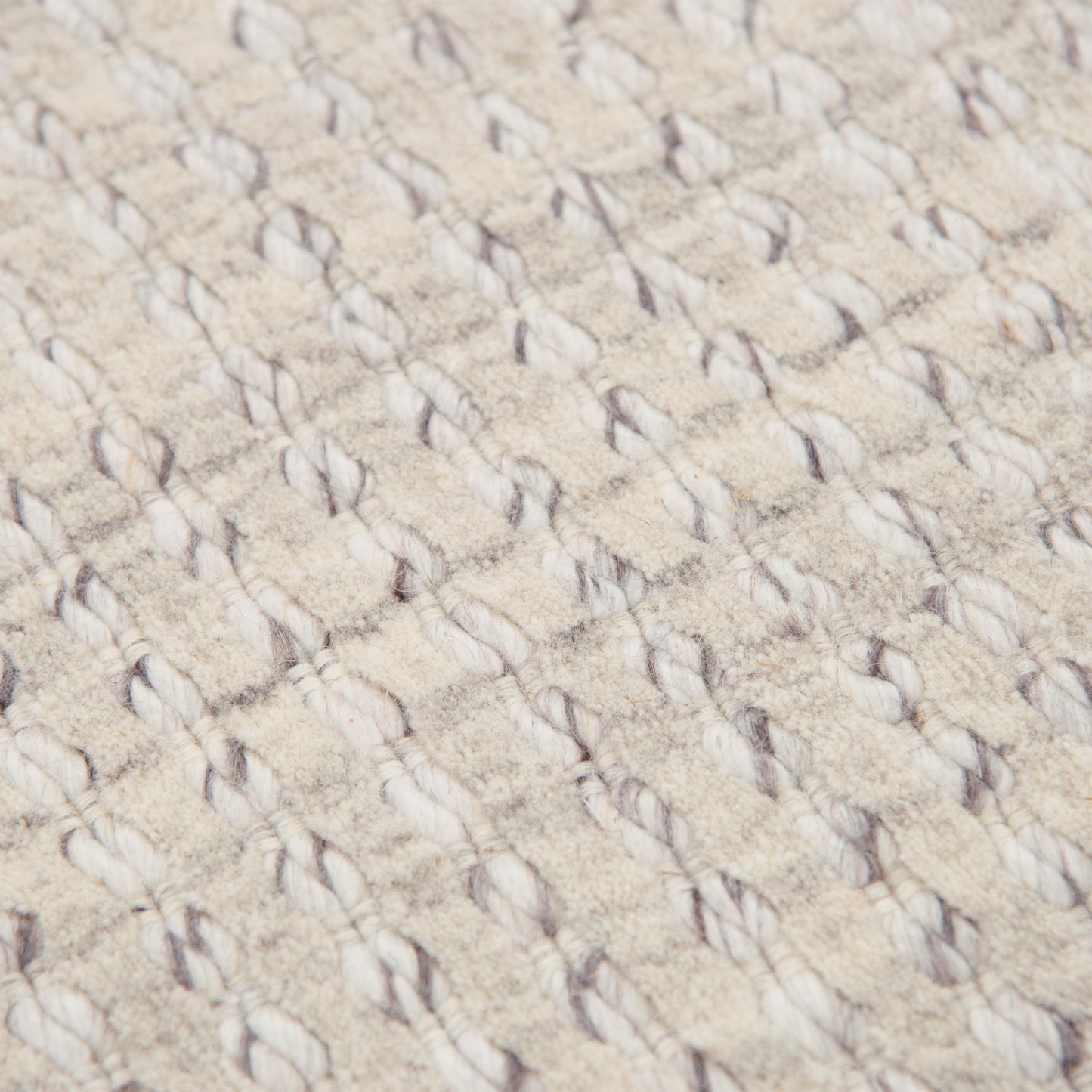 Cable CBA699 Oyster Hand Loomed Rug - Rizzy