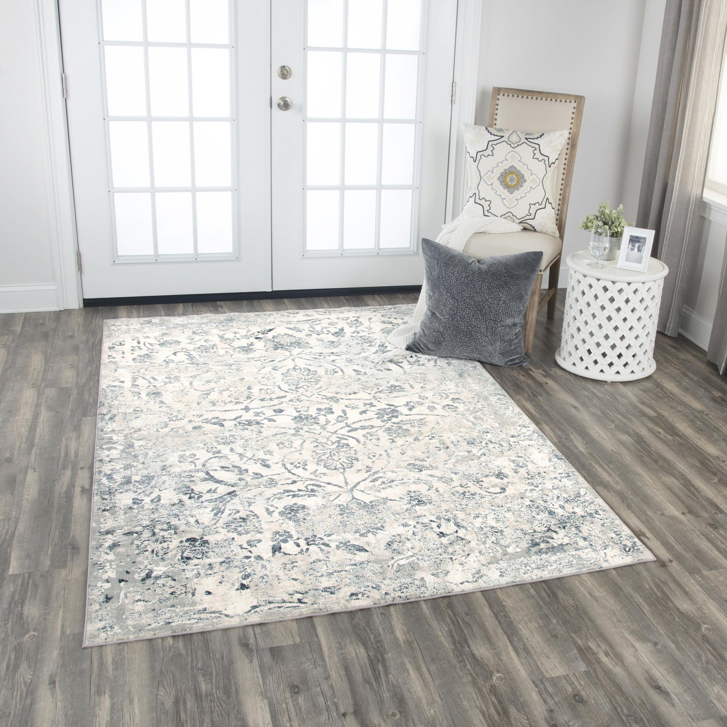 Chelsea CHS109 Cream/Gray Power Loomed Rug - Rizzy