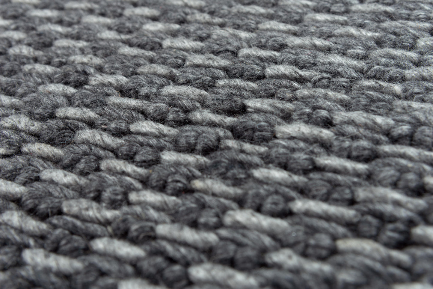 Capri CPI102 Gray Hand Woven Rug - Rizzy