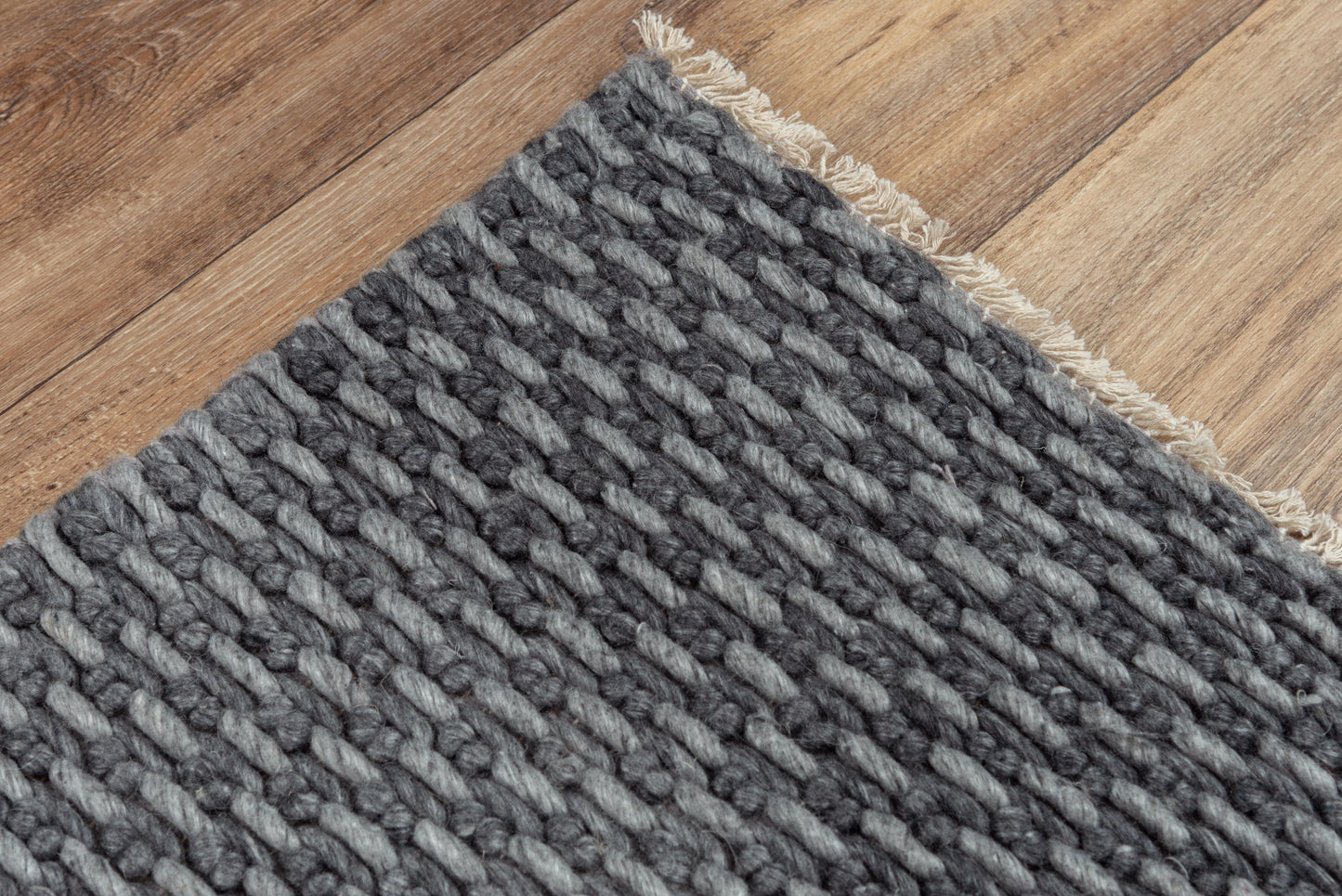 Capri CPI102 Gray Hand Woven Rug - Rizzy