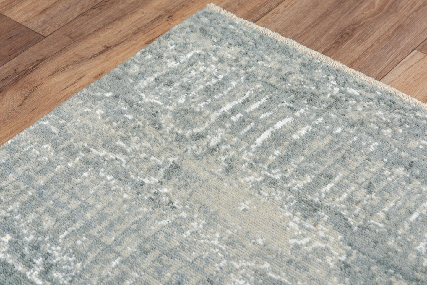 Couture CUT108 Gray Hybrid Rug - Rizzy