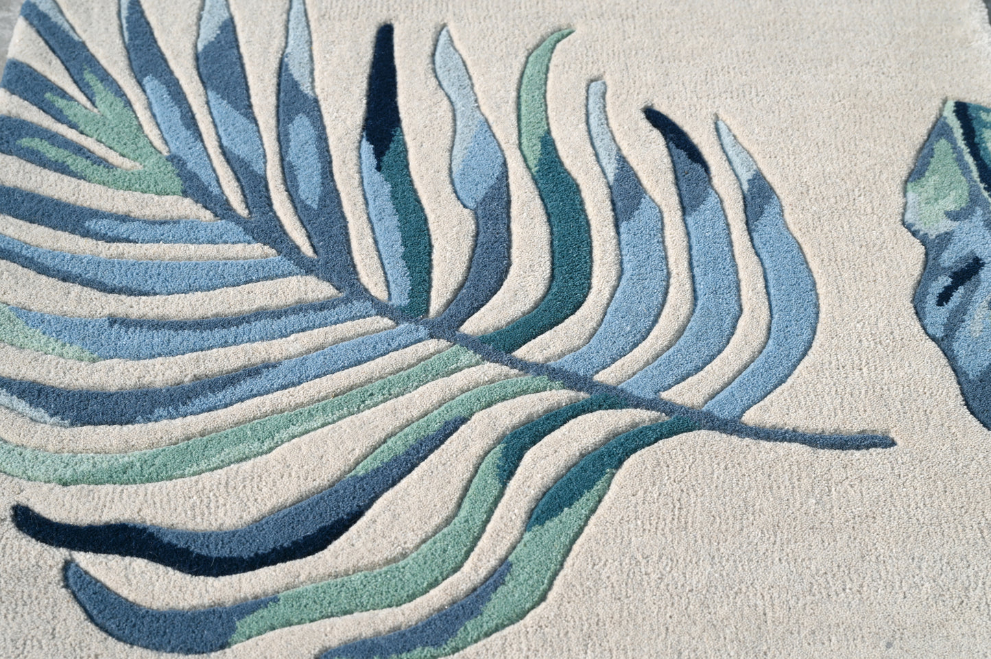 Cove 3005 Ivory/Blue Leaves Hand Tufted Area Rug - Kas