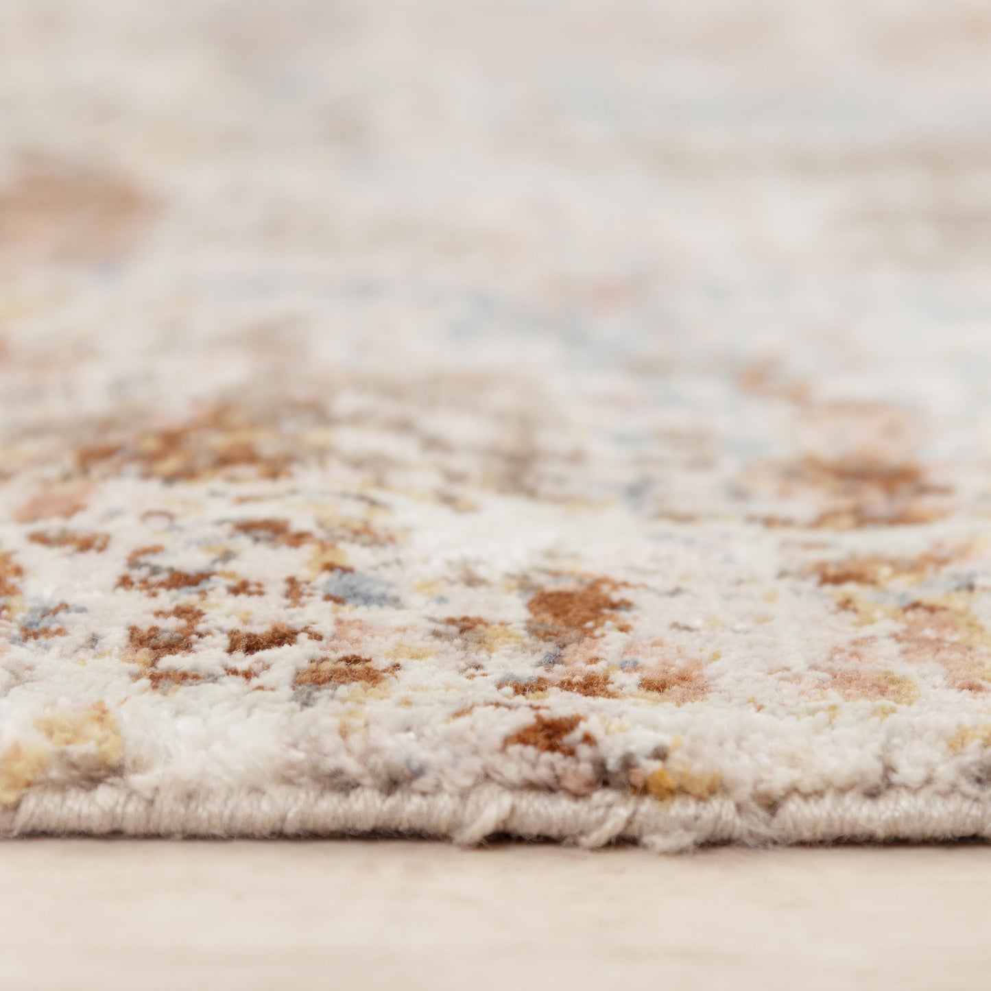 Logan LOG730 Beige/Multi Hybrid Rug - Rizzy