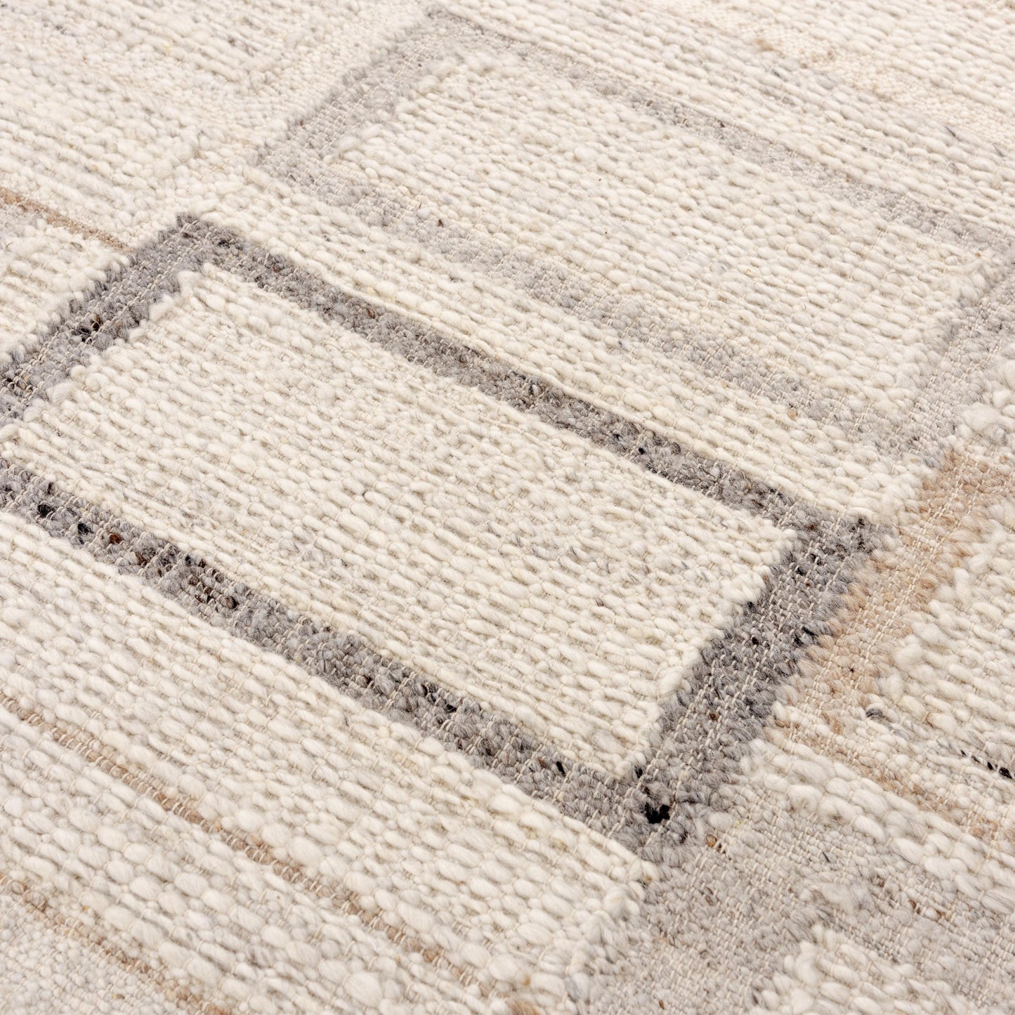 Nova NVA944 Ivory/Multi Hand Woven Rug - Rizzy