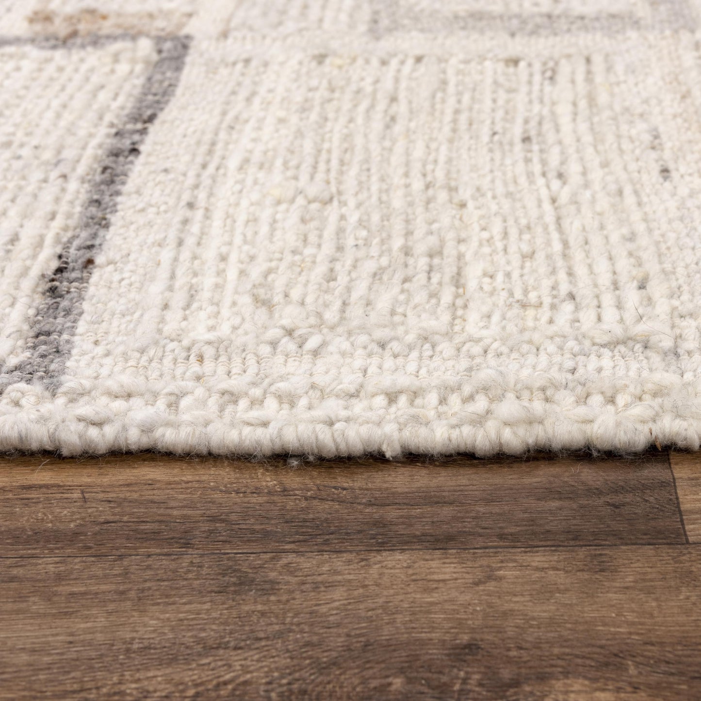 Nova NVA944 Ivory/Multi Hand Woven Rug - Rizzy