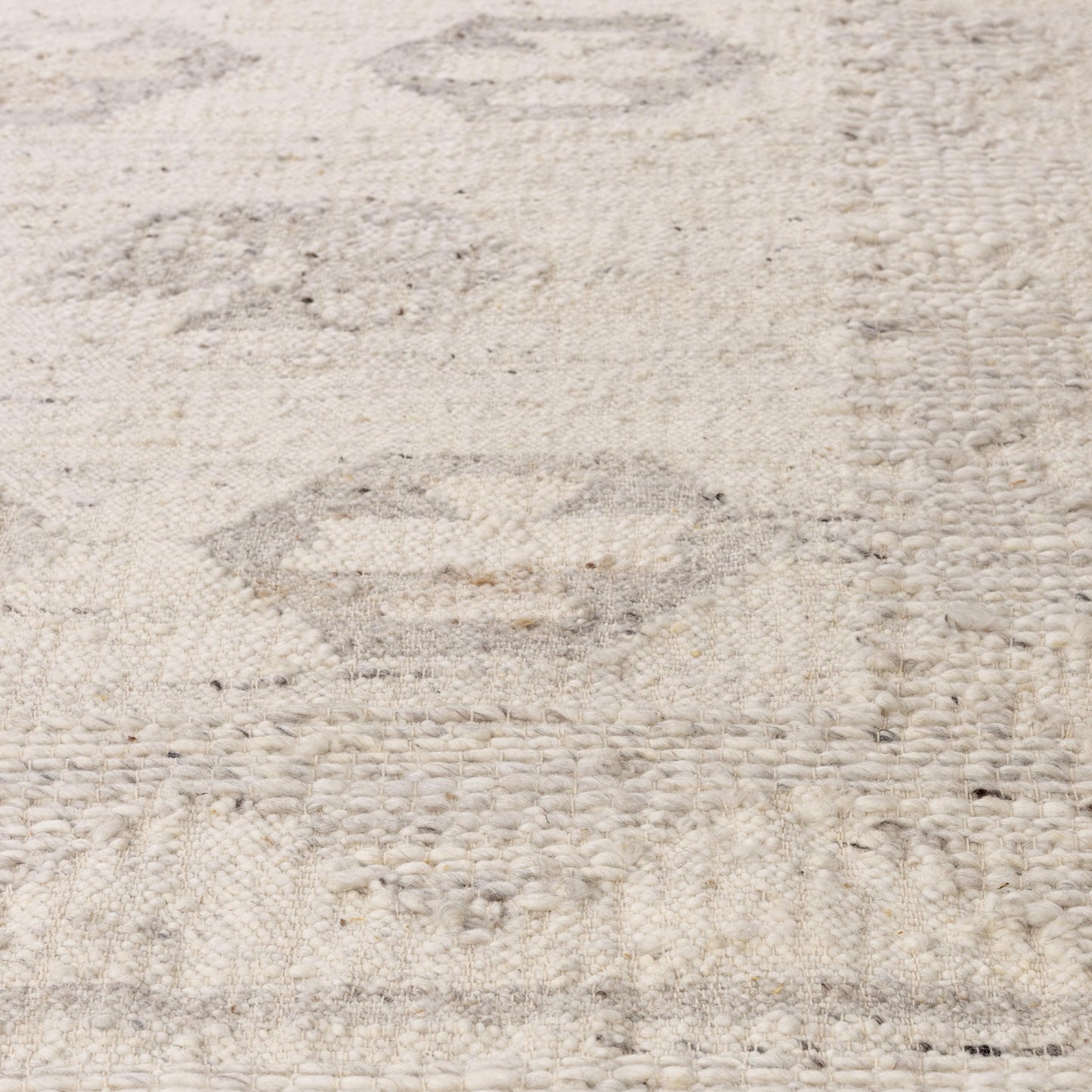 Nova NVA947 Ivory Hand Woven Rug - Rizzy