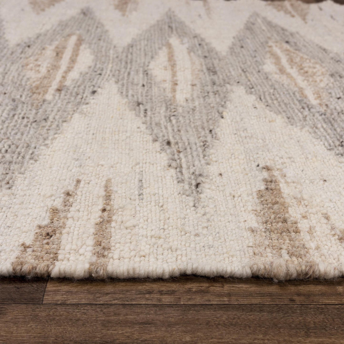 Nova NVA948 Beige/Ivory Hand Woven Rug - Rizzy