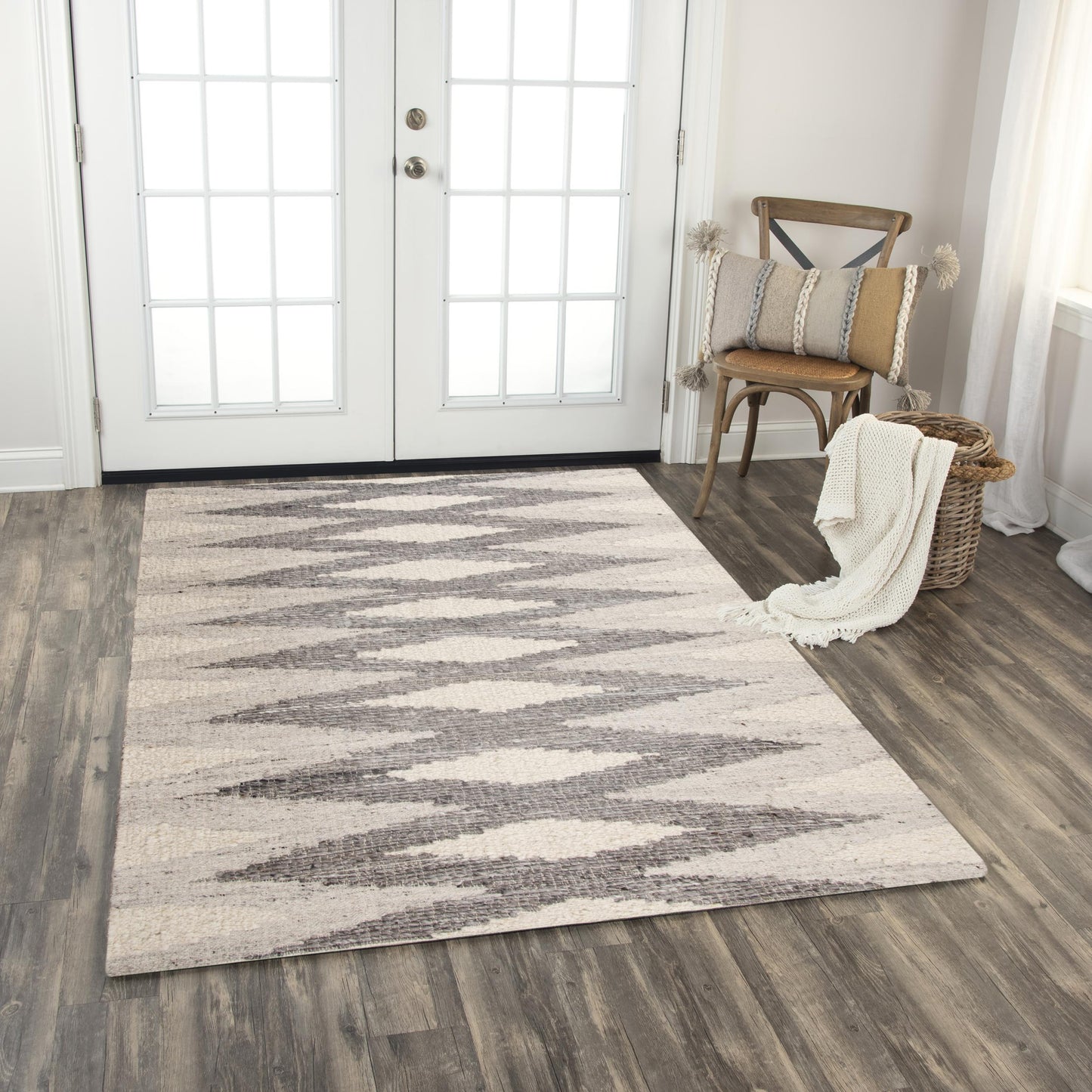 Nova NVA949 Silver/Gray Hand Woven Rug - Rizzy