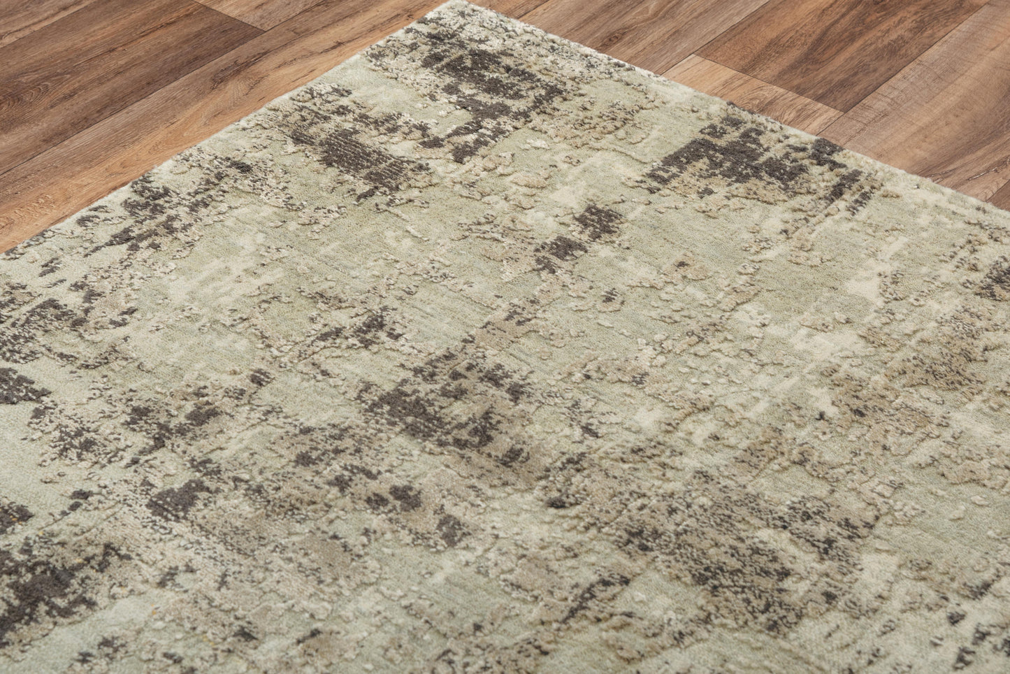 Premier PMR104 Green Hybrid Rug - Rizzy