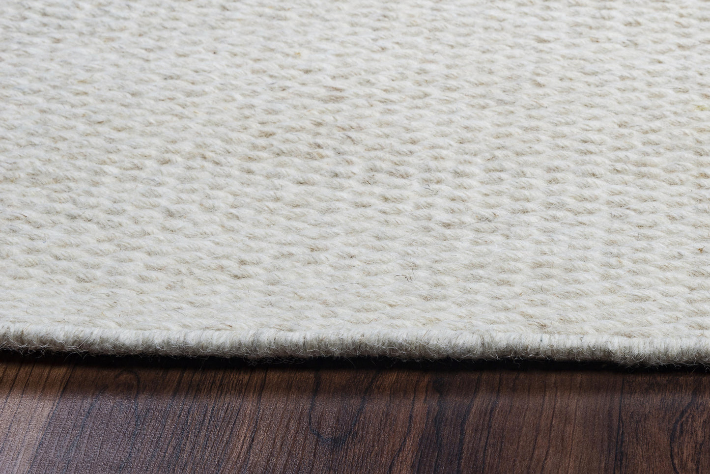 Twist TW3065 off white  Hand Woven Rug - Rizzy