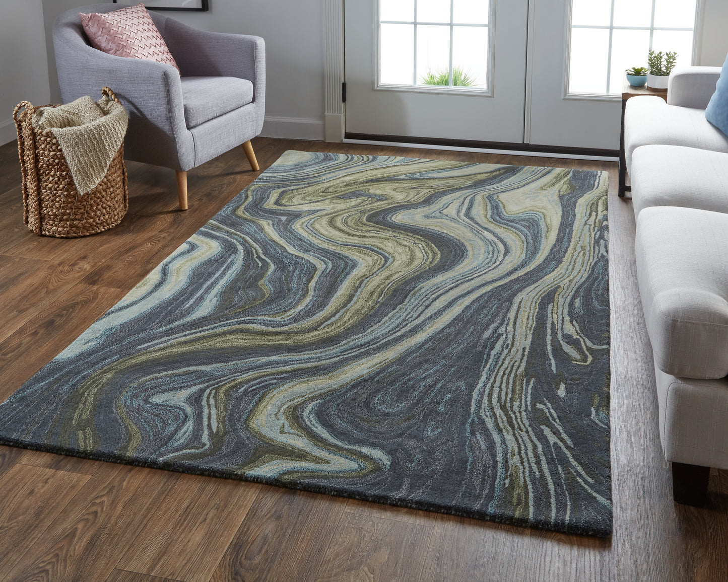 Amira Transitional/Industrial/Casual Blue/Ivory/Green Accent Rug