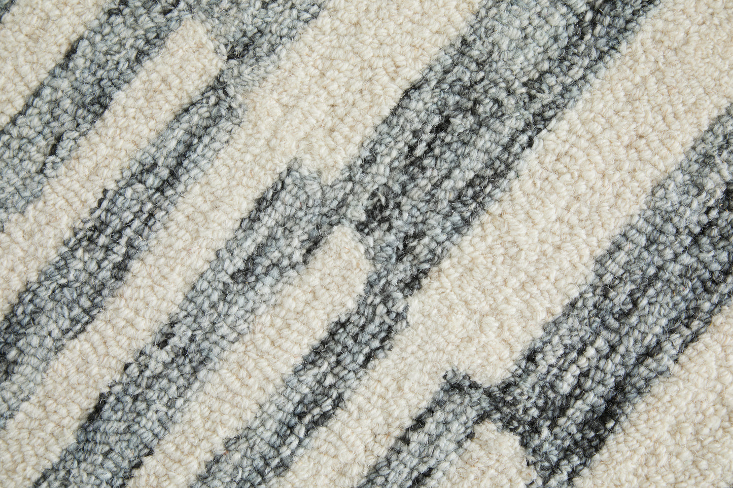 Wallace Modern/Global Gray/Ivory Accent Rug  Feizy Rugs Small Parcel,Feizy Rugs,Wallace,Gray/Ivory,2' x 3',Accent Rug,Wool,Modern/Global,India