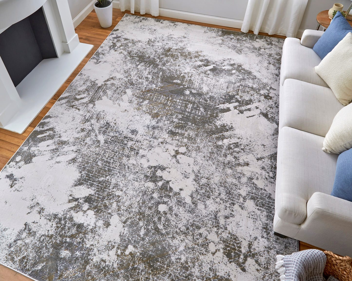 Waldor Modern/Bohemian & Eclectic/Industrial Gray/Silver/Taupe Accent Rug  Feizy Rugs Small Parcel,Feizy Rugs,Waldor,Gray/Silver/Taupe,1'8" x 2'10",Accent Rug,Polypropylene/Polyester,Modern/Bohemian & Eclectic/Industrial,Turkey