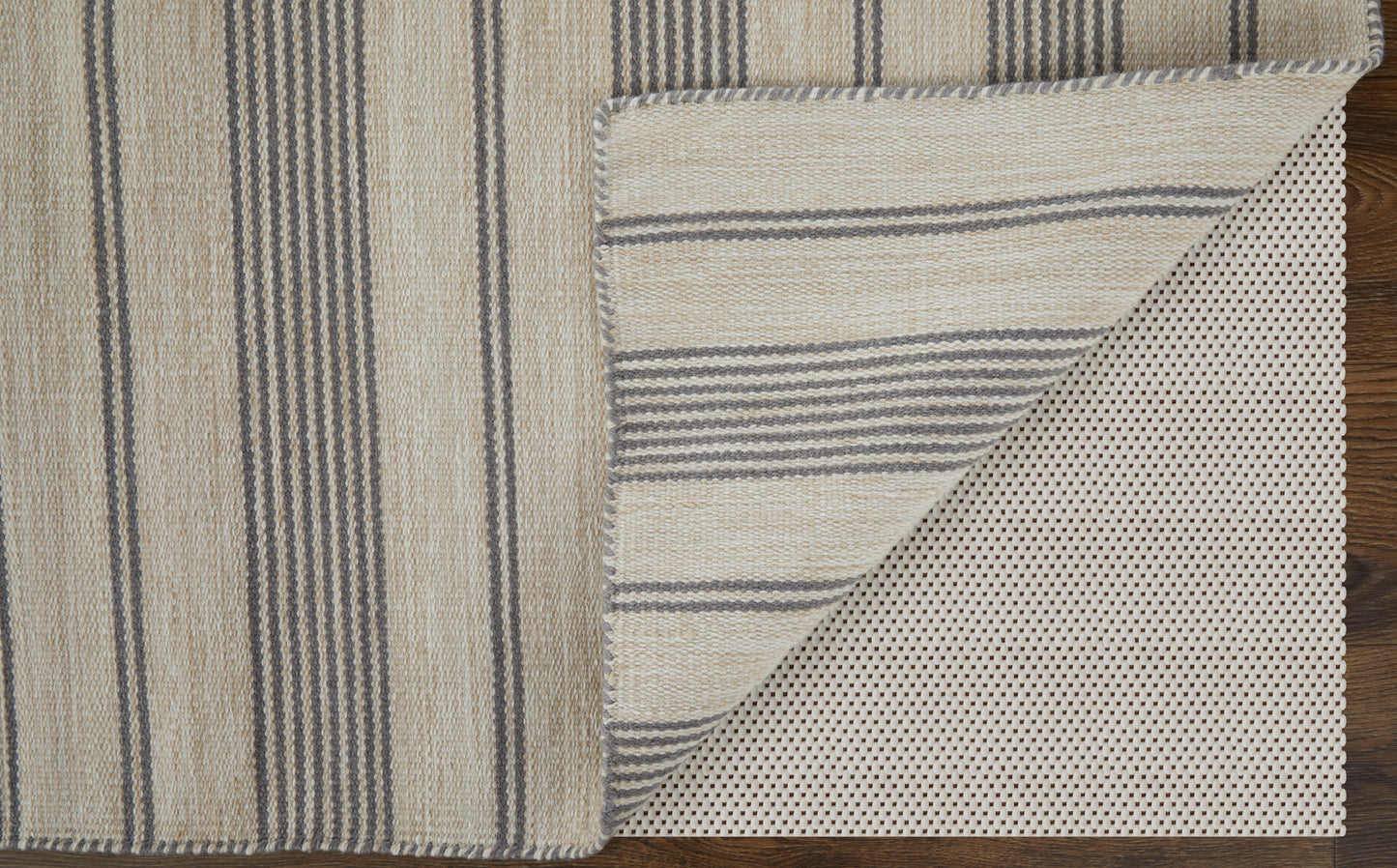 Duprine Transitional/Casual/Nautical & Coastal Gray/Ivory Accent Rug