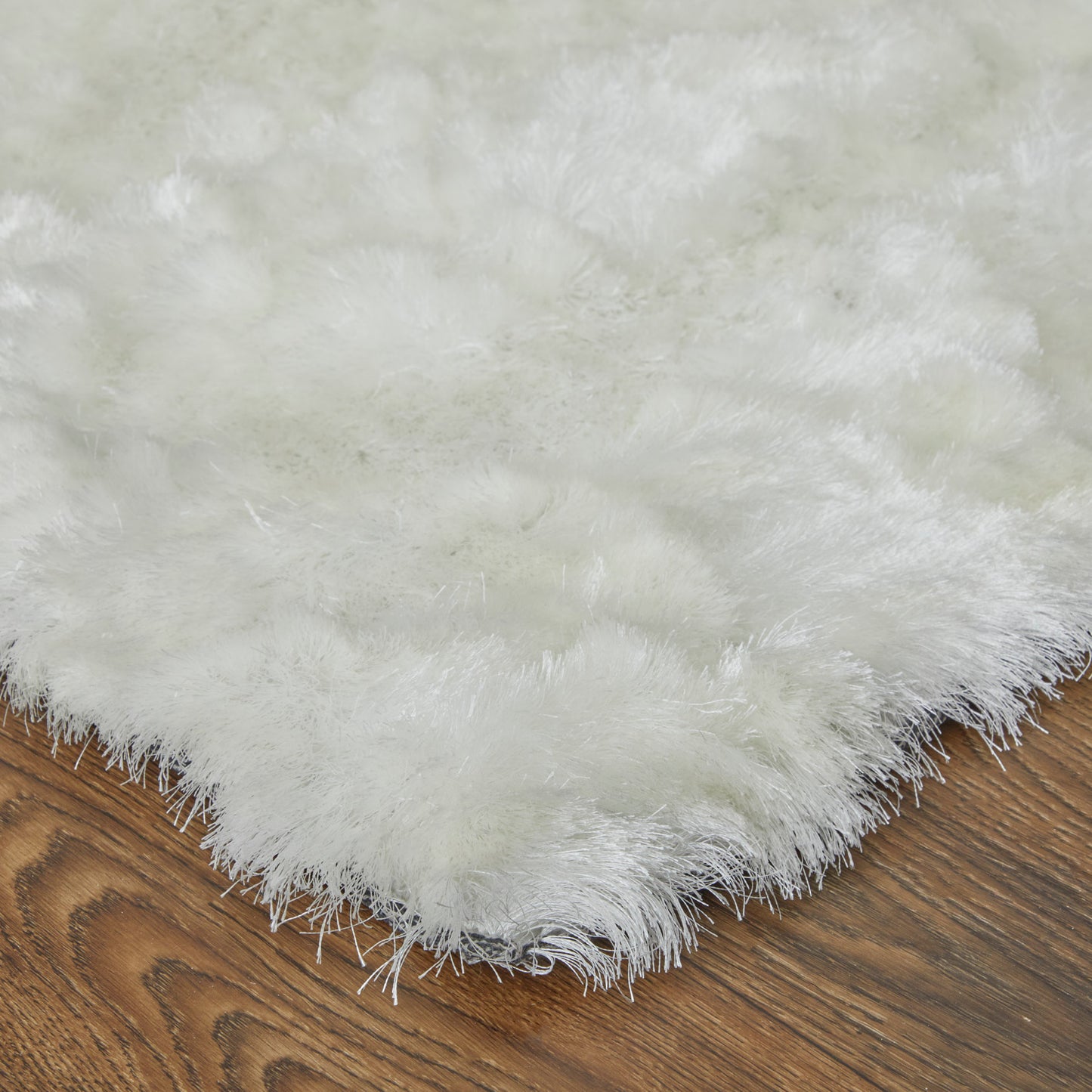 Indochine Modern/Luxury & Glam/Casual White Runner  Feizy Rugs Small Parcel,Feizy Rugs,Indochine,White,2'6" x 6',Runner,Polyester,Modern/Luxury & Glam/Casual,China