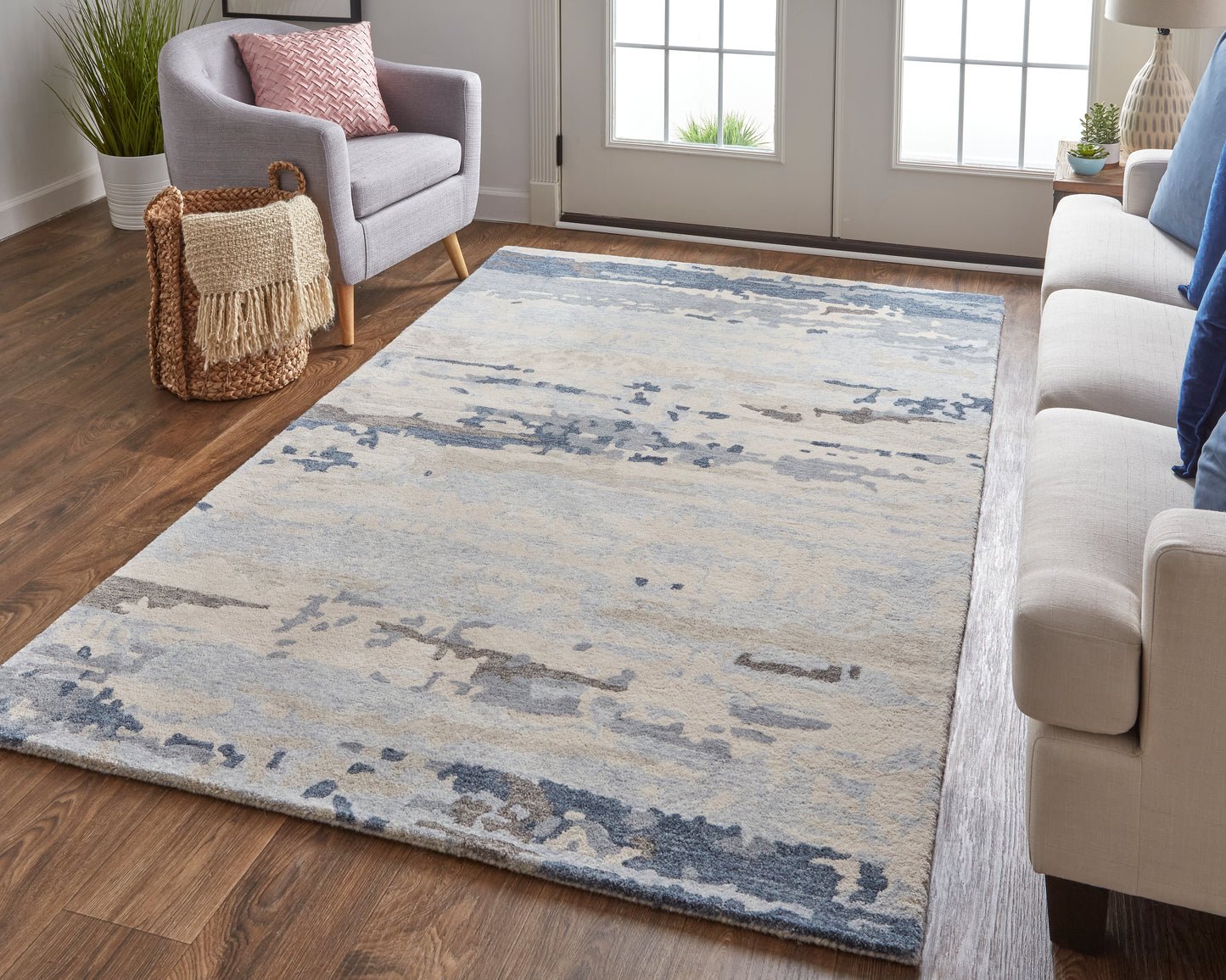 Everley Modern/Casual Blue/Gray/Ivory Accent Rug