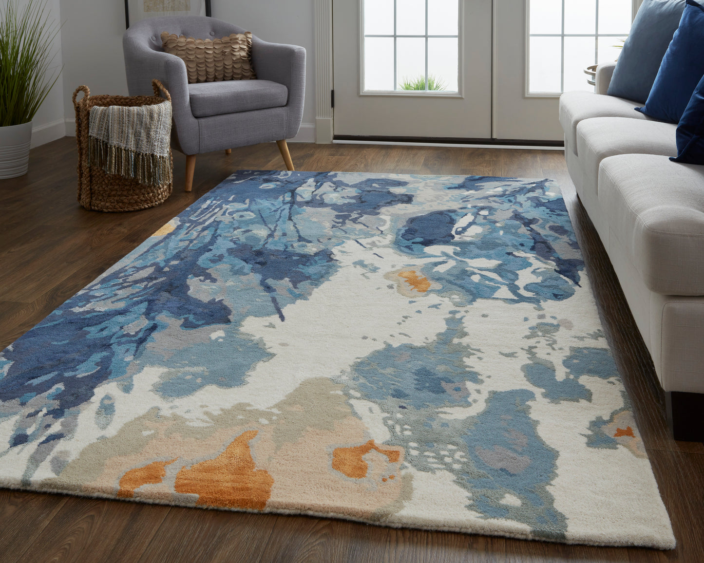 Dafney Transitional/Casual Blue Accent Rug