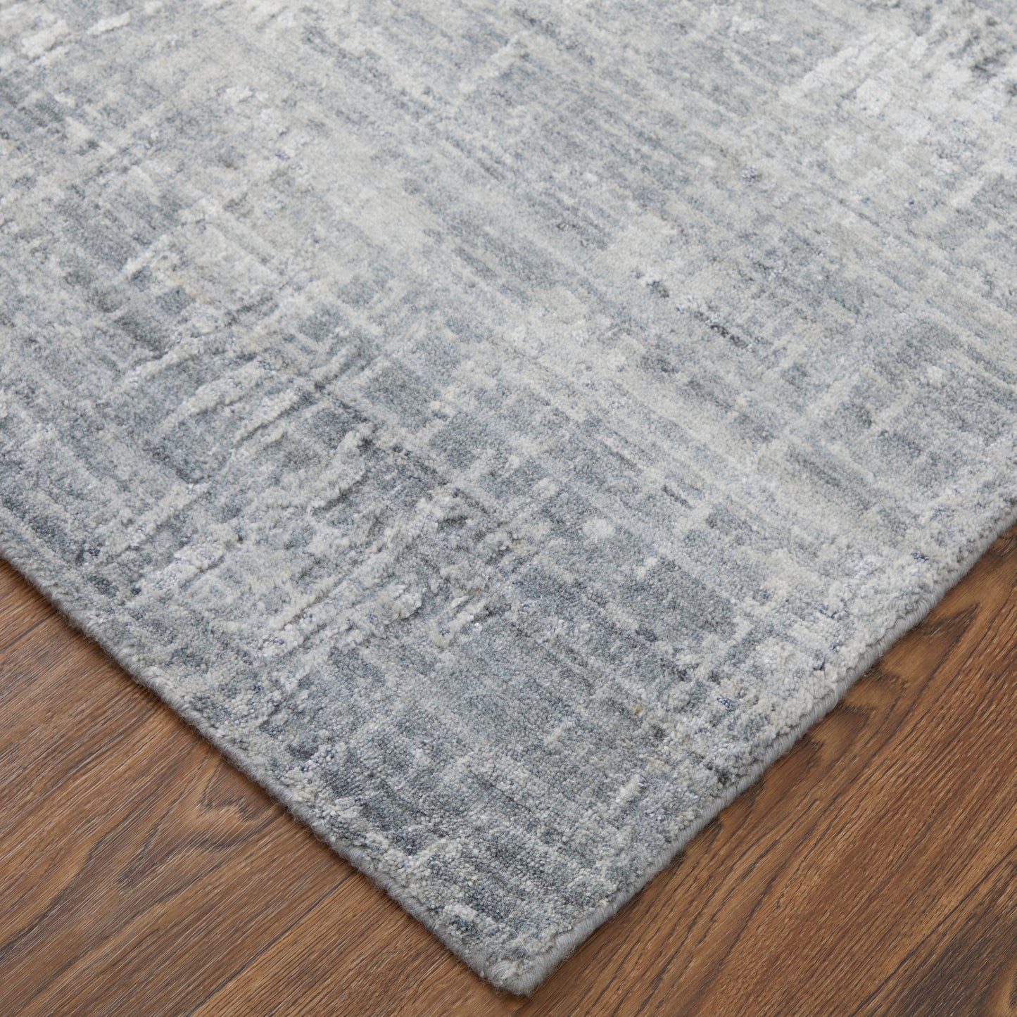 Eastfield Modern/Casual Blue/Silver Accent Rug