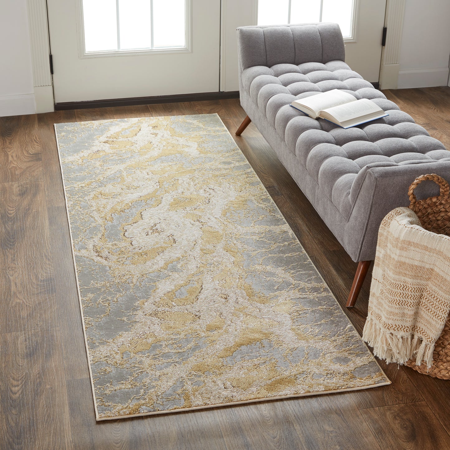 Aura Modern/Industrial/Casual Ivory/Silver/Gold Runner  Feizy Rugs Small Parcel,Feizy Rugs,Aura,Ivory/Silver/Gold,2'10" x 7'10",Runner,Polyester/Polypropylene,Modern/Industrial/Casual,Turkey