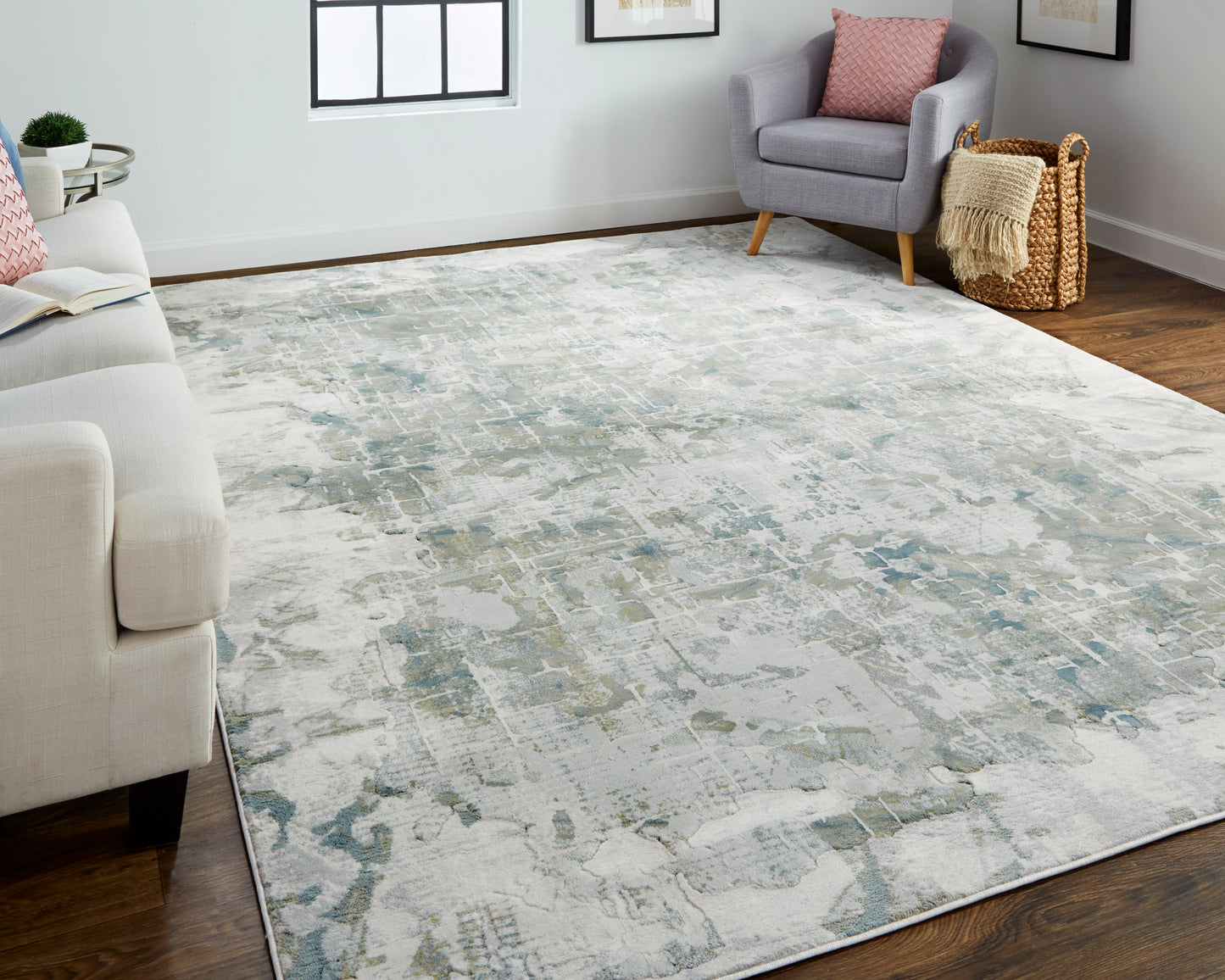 Atwell Transitional/Industrial/Casual Green/Gray/Ivory Accent Rug