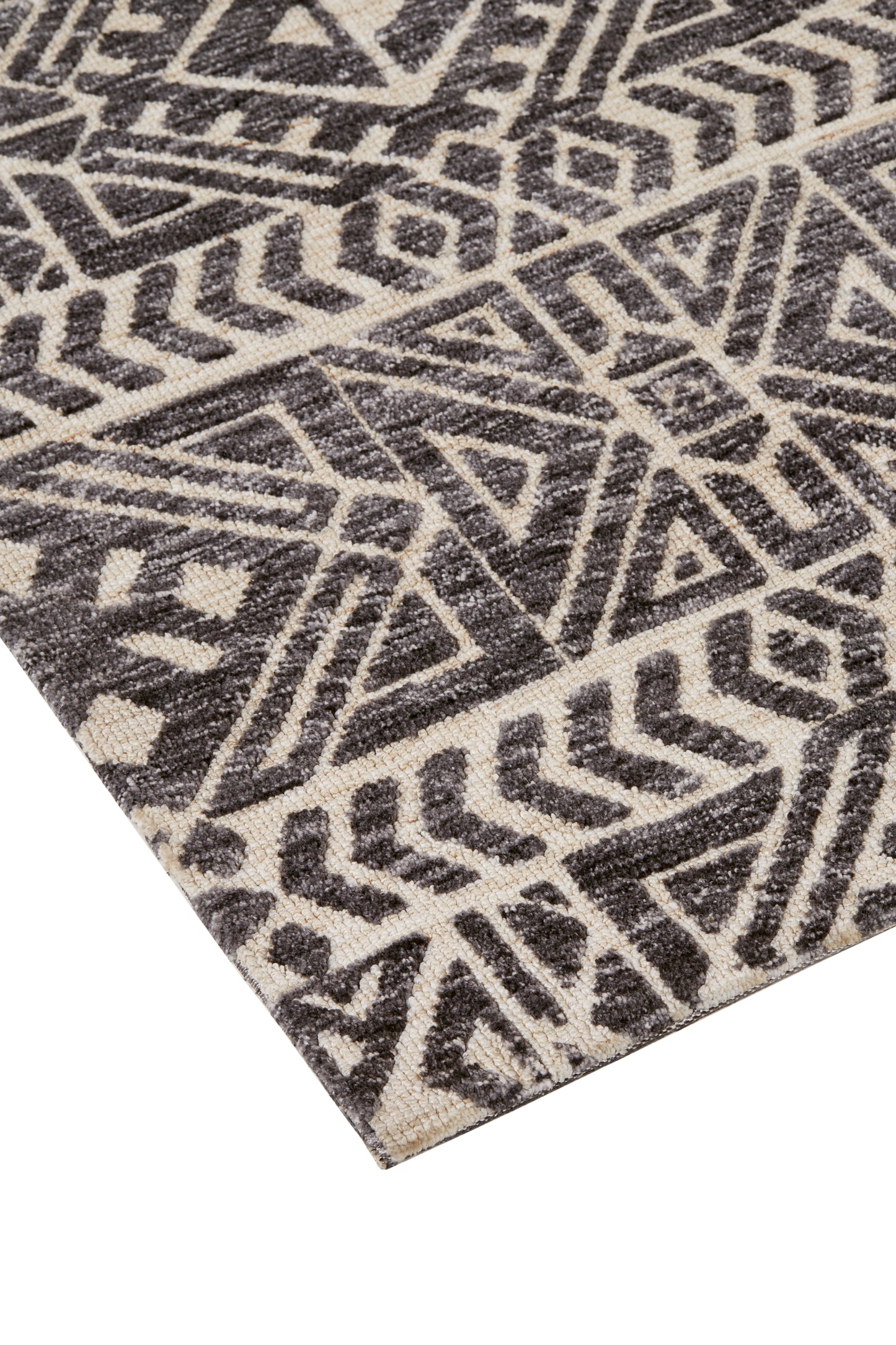 Colton Modern/Cabin & Lodge/Global Gray/Black/Ivory Accent Rug