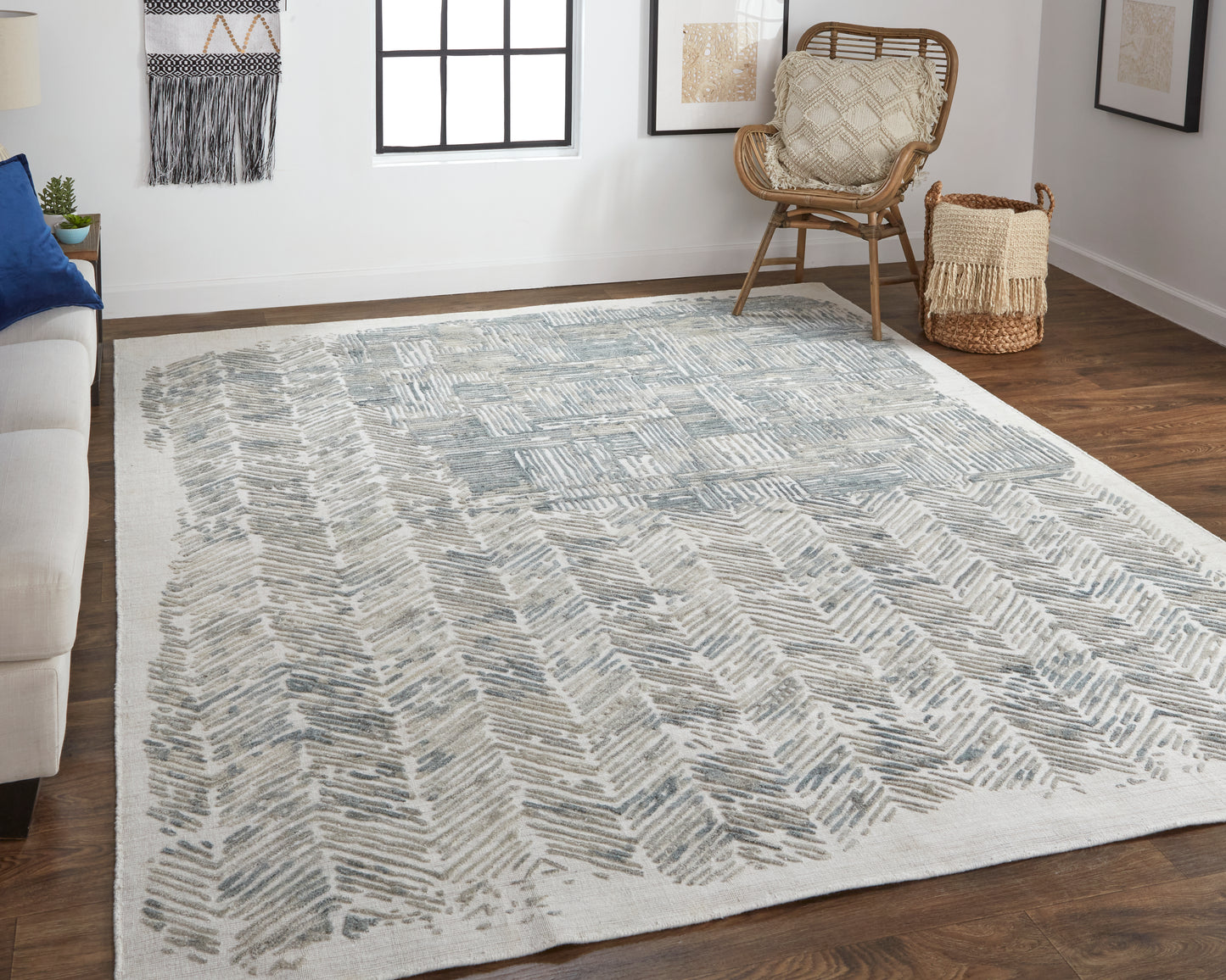 Elias Modern/Casual Green/Blue/Ivory Accent Rug