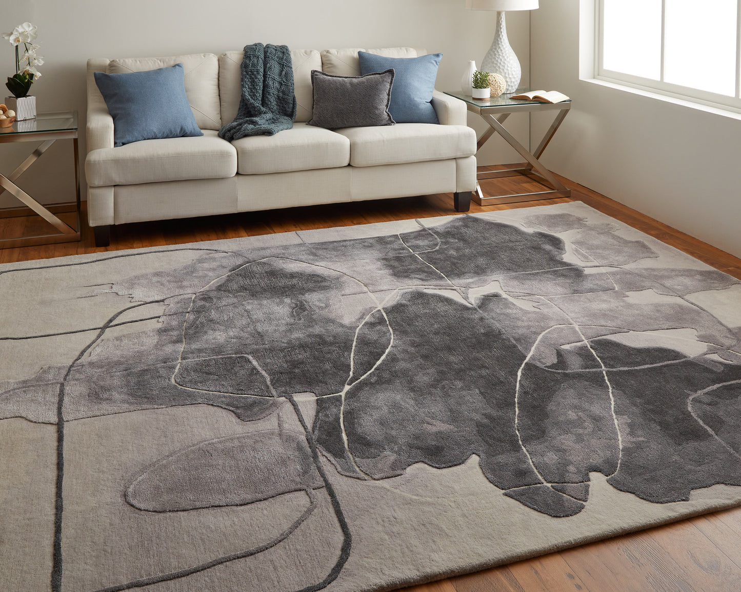 Anya Transitional/Industrial/Casual Ivory/Gray/Taupe Accent Rug