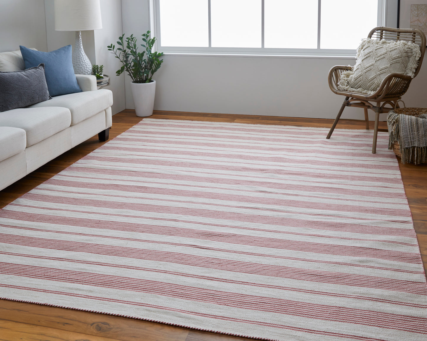 Duprine Transitional/Casual/Nautical & Coastal Red/Ivory Area Rug