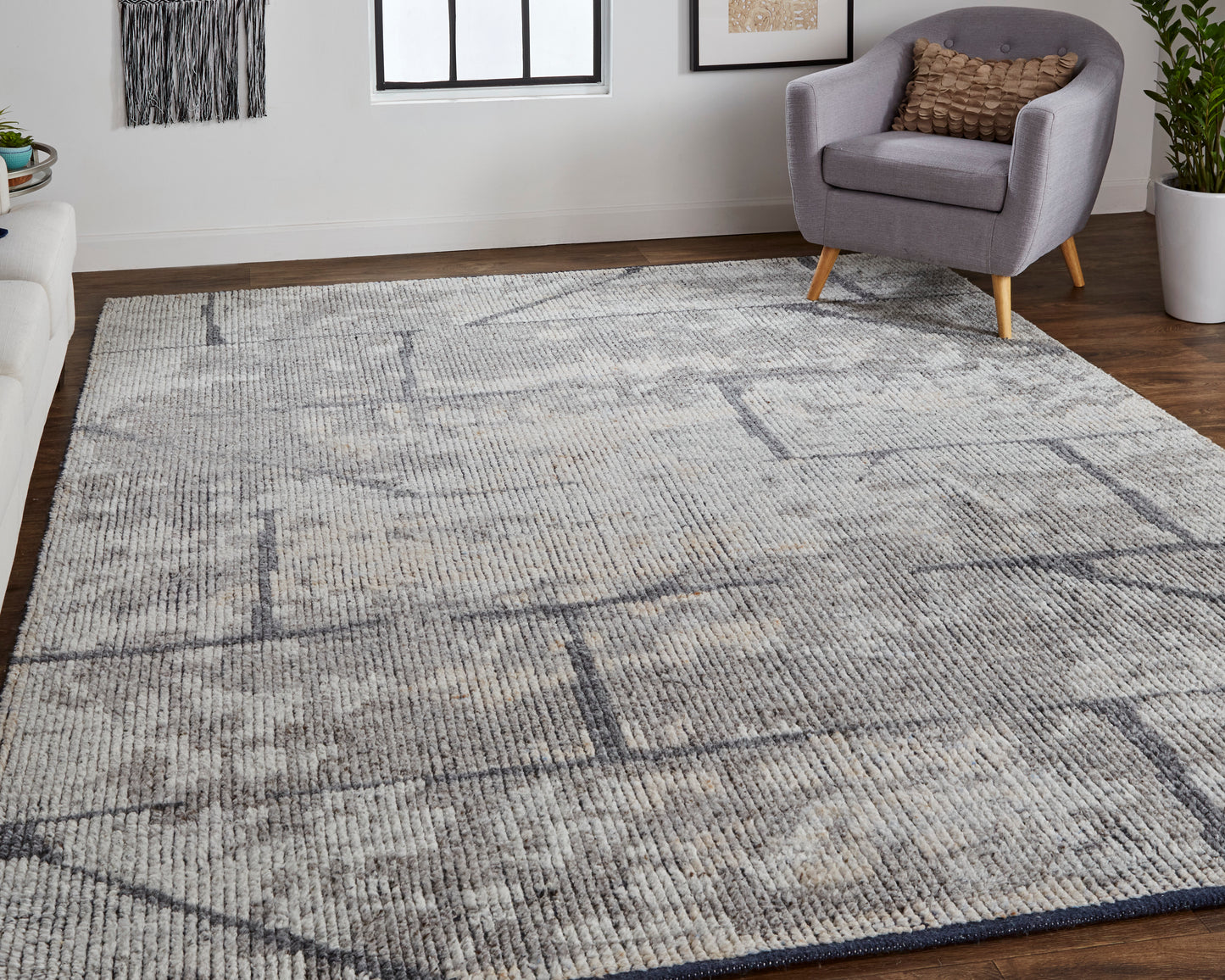 Alford Modern/Industrial Gray/Silver Accent Rug