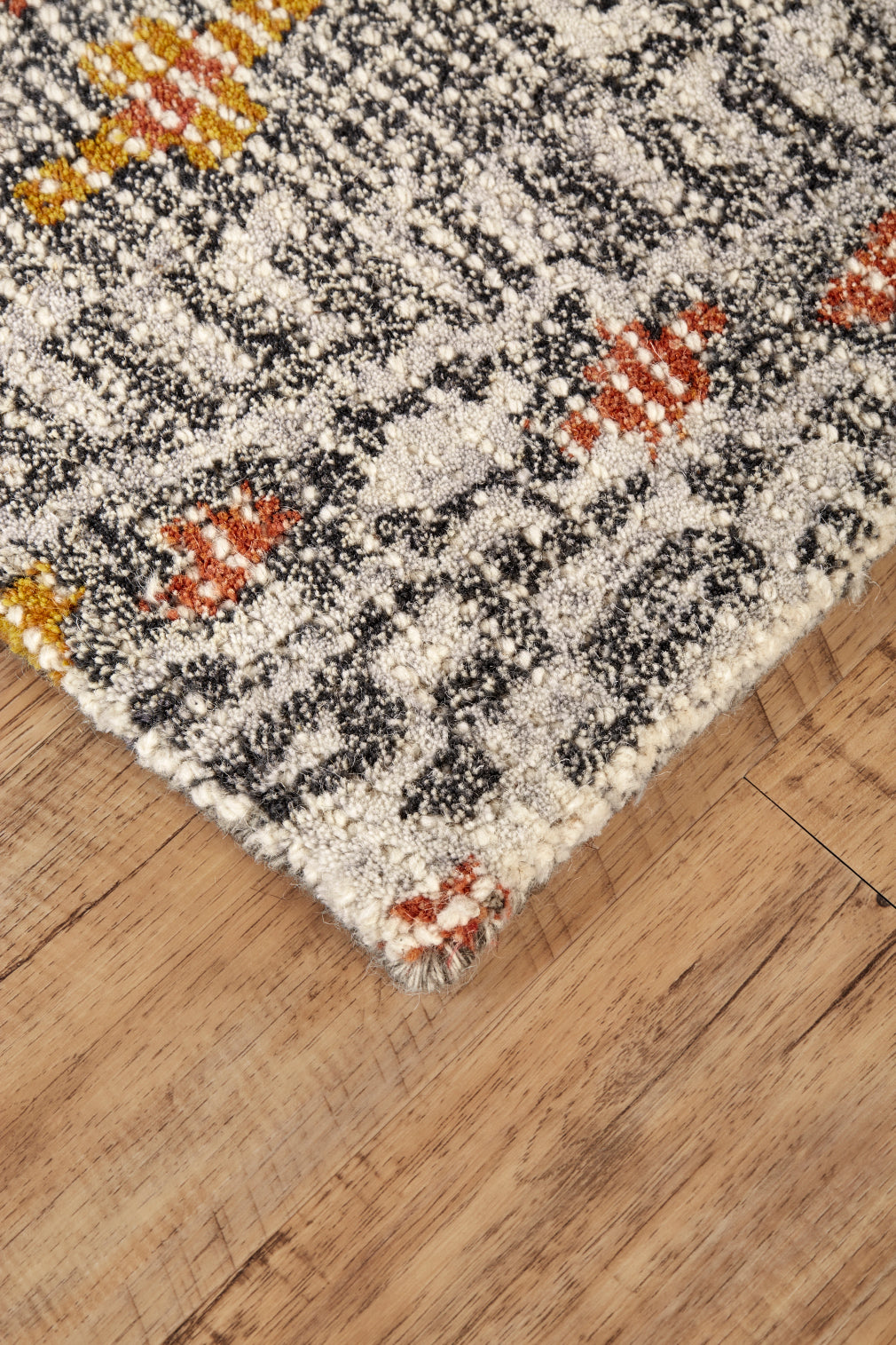 Arazad Transitional/Global/Bohemian & Eclectic Gray/Ivory/Orange Area Rug