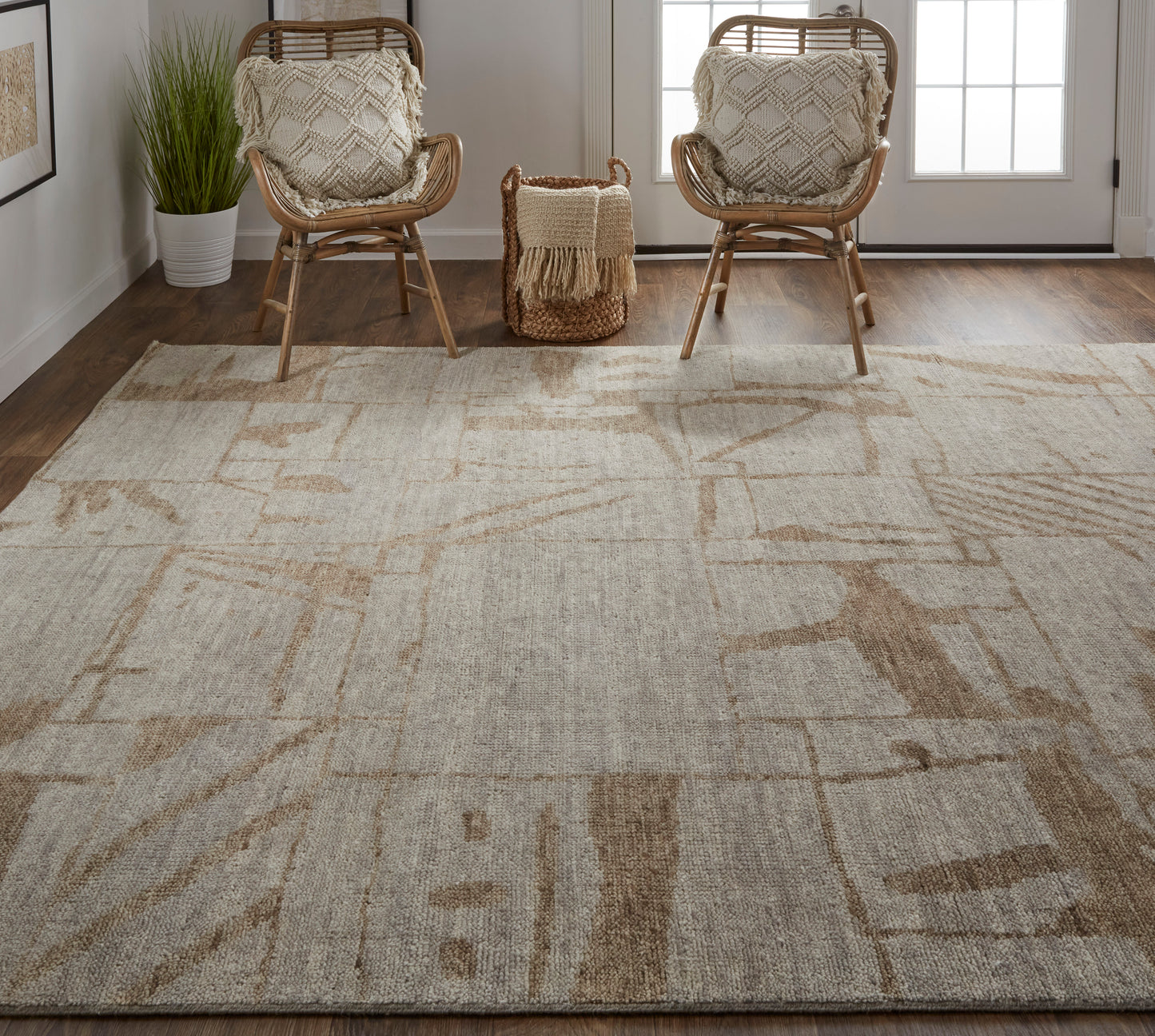 Sutton Transitional/Industrial/Casual Tan/Orange Accent Rug  Feizy Rugs Small Parcel,Feizy Rugs,Sutton,Tan/Orange,2' x 3',Accent Rug,Wool,Transitional/Industrial/Casual,India