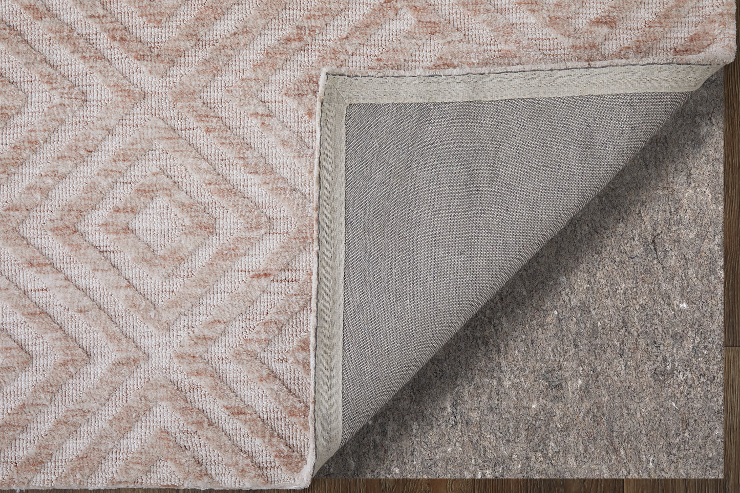 Colton Modern/Farmhouse Pink/Ivory Accent Rug