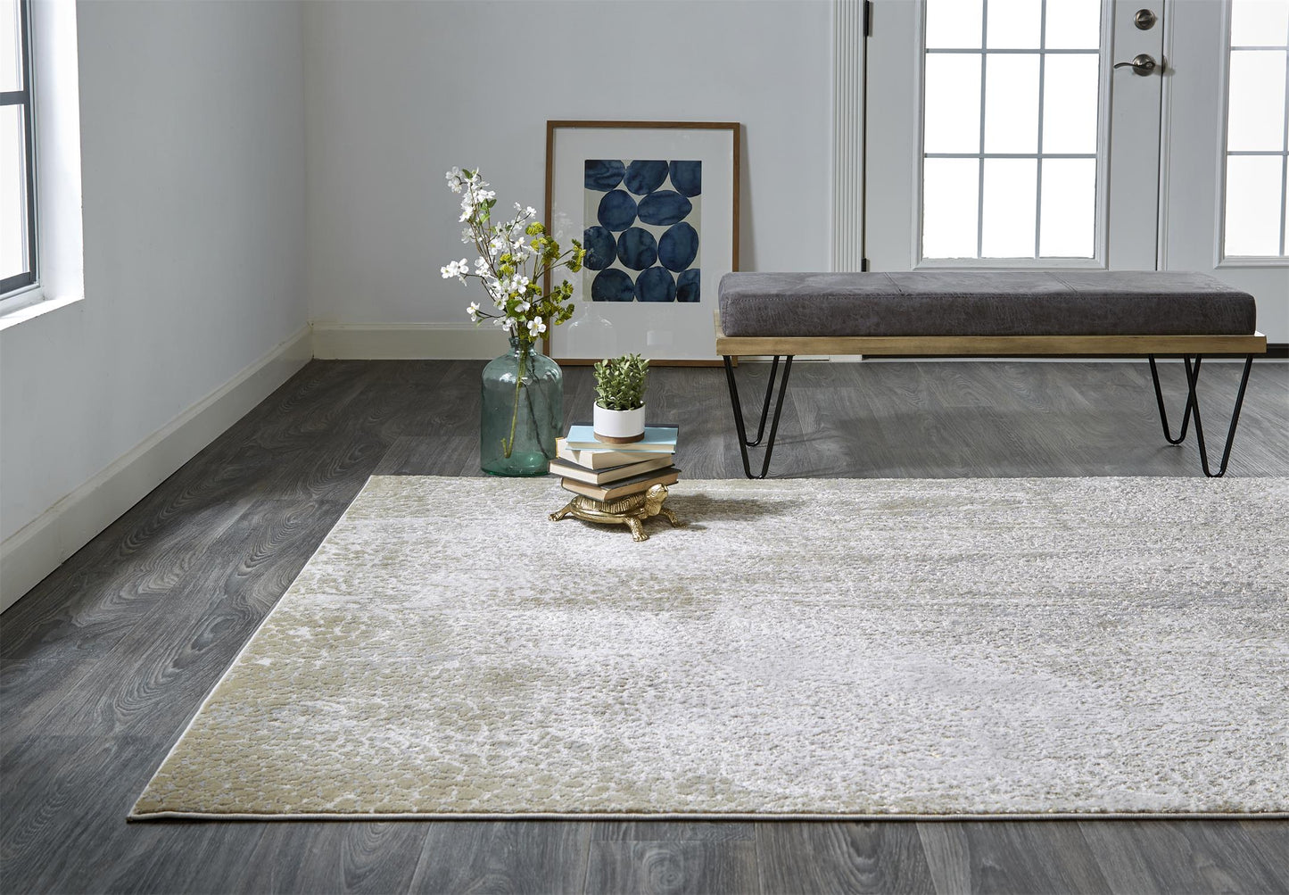 Aura Modern/Industrial/Casual Ivory/Gray/Gold Accent Rug