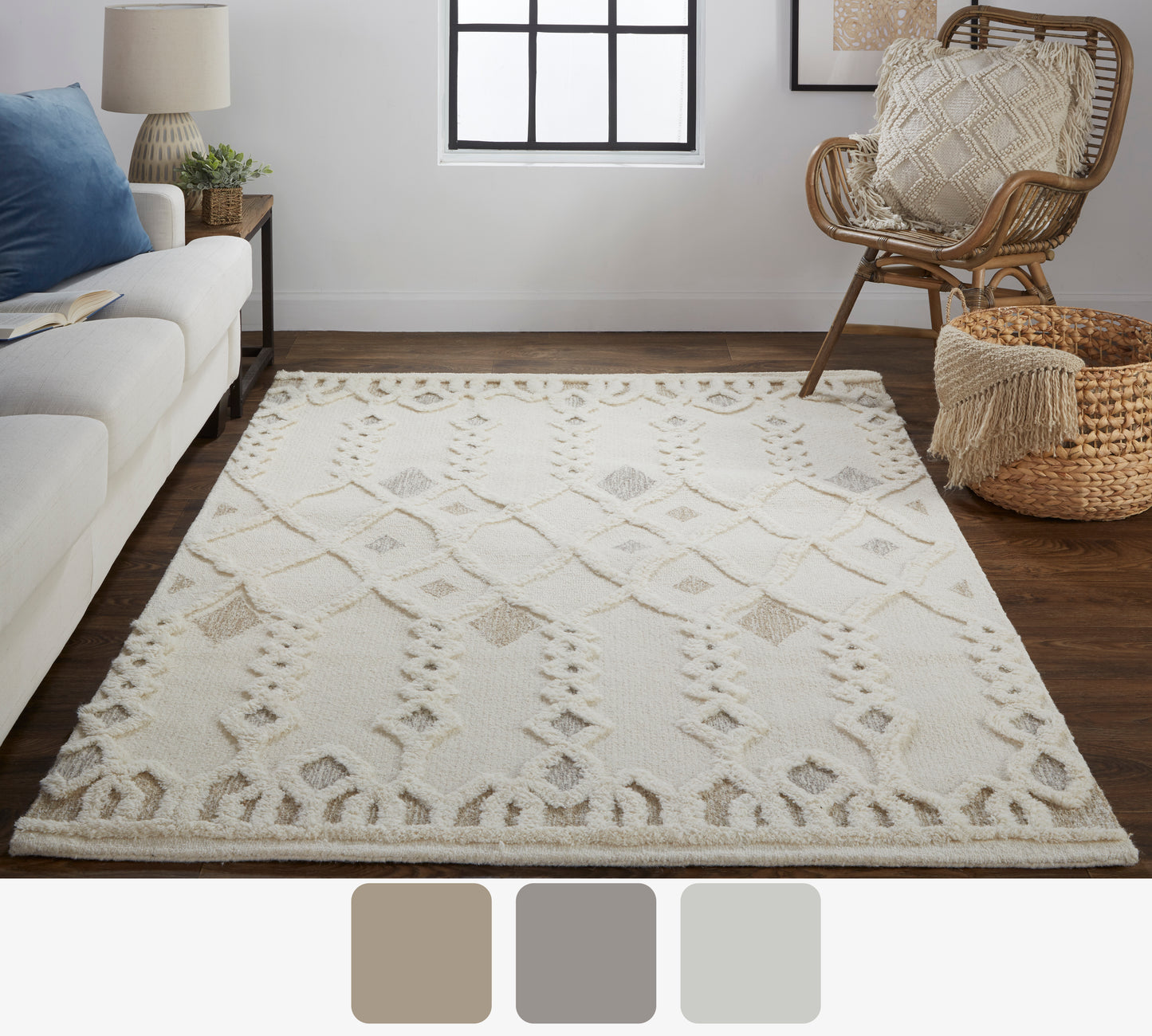 Anica Transitional/Scandinavian/Farmhouse Ivory/Tan/Silver Accent Rug