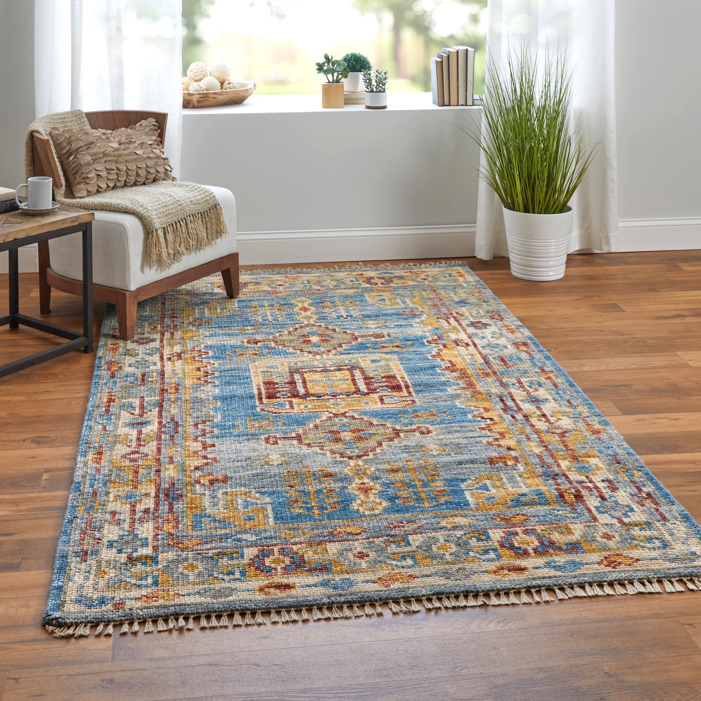 Fillmore Traditional/Bohemian & Eclectic/Vintage Blue/Yellow/Red Accent Rug