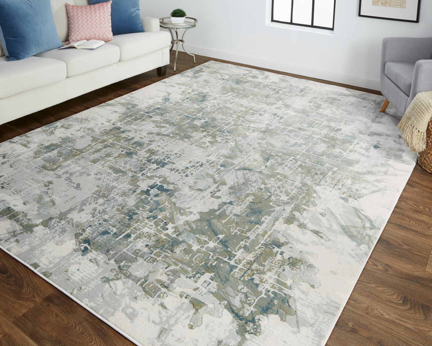 Atwell Transitional/Industrial/Casual Green/Gray/Ivory Accent Rug